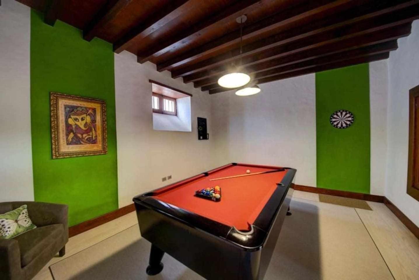 Aparthotel Delmas Emblematico Haría